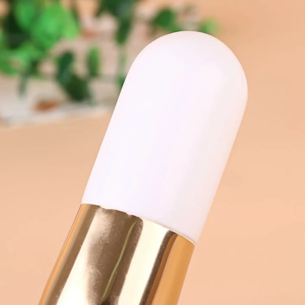 Chubby Pier Foundation Brush Flat Cream